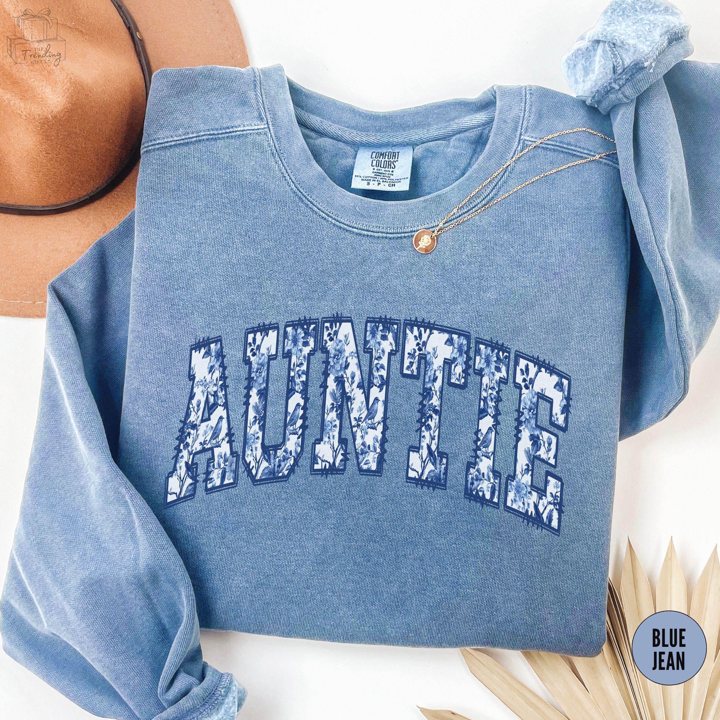 toile du jouy auntie sweatshirt for new aunts pregnancy announcement sister mothers day gift coquette aunt birthday gksd9