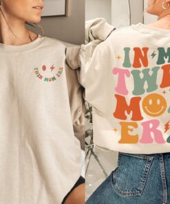 twin mom era sweatshirt for expecting and new moms cute twin mama sweater unique gift for mom of two 7u8ln