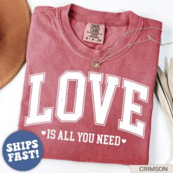 valentines day shirt for women cute heart tee retro love t shirt unique valentine gift womens love top cqvbj scaled