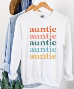 vintage auntie sweatshirt best aunt hoodie cute aunt crewneck gift for aunts unique style comfortable fit 2dk79