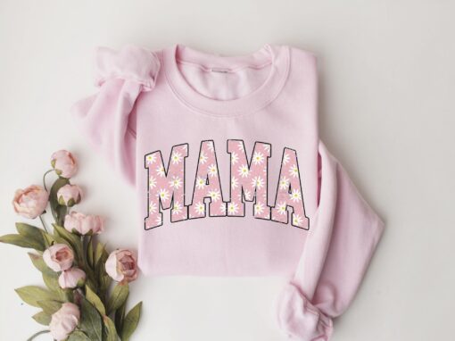 vintage daisy mama sweatshirt cute flower shirt for mothers day best mom ever gift trendy mom life apparel wmvg5
