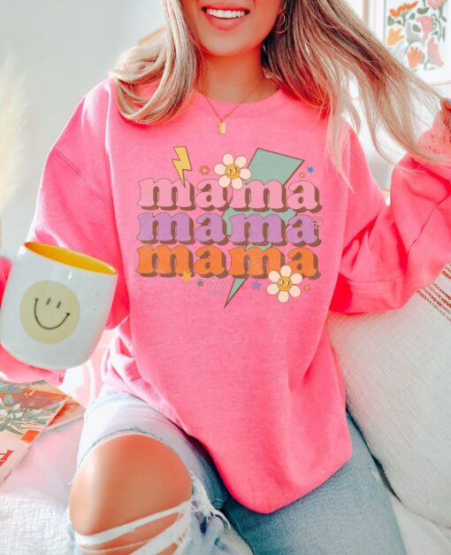 vintage floral mama sweatshirt for mom life unique mothers day shirt cute mom gift retro style design wtdzj scaled