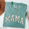Vintage Floral Mama T-Shirt for Women Strong Woman Shirt Funny Mom Life Tee Graphic Mothers Day Gift