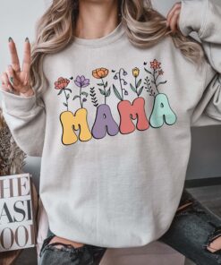 vintage floral mom sweatshirt cute mom life tee personalized mother day gift mama flower shirt for moms h2fav