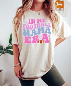 vintage football mama shirt for moms funny football season tee cute retro football mom t shirt best gift for football moms npgv8