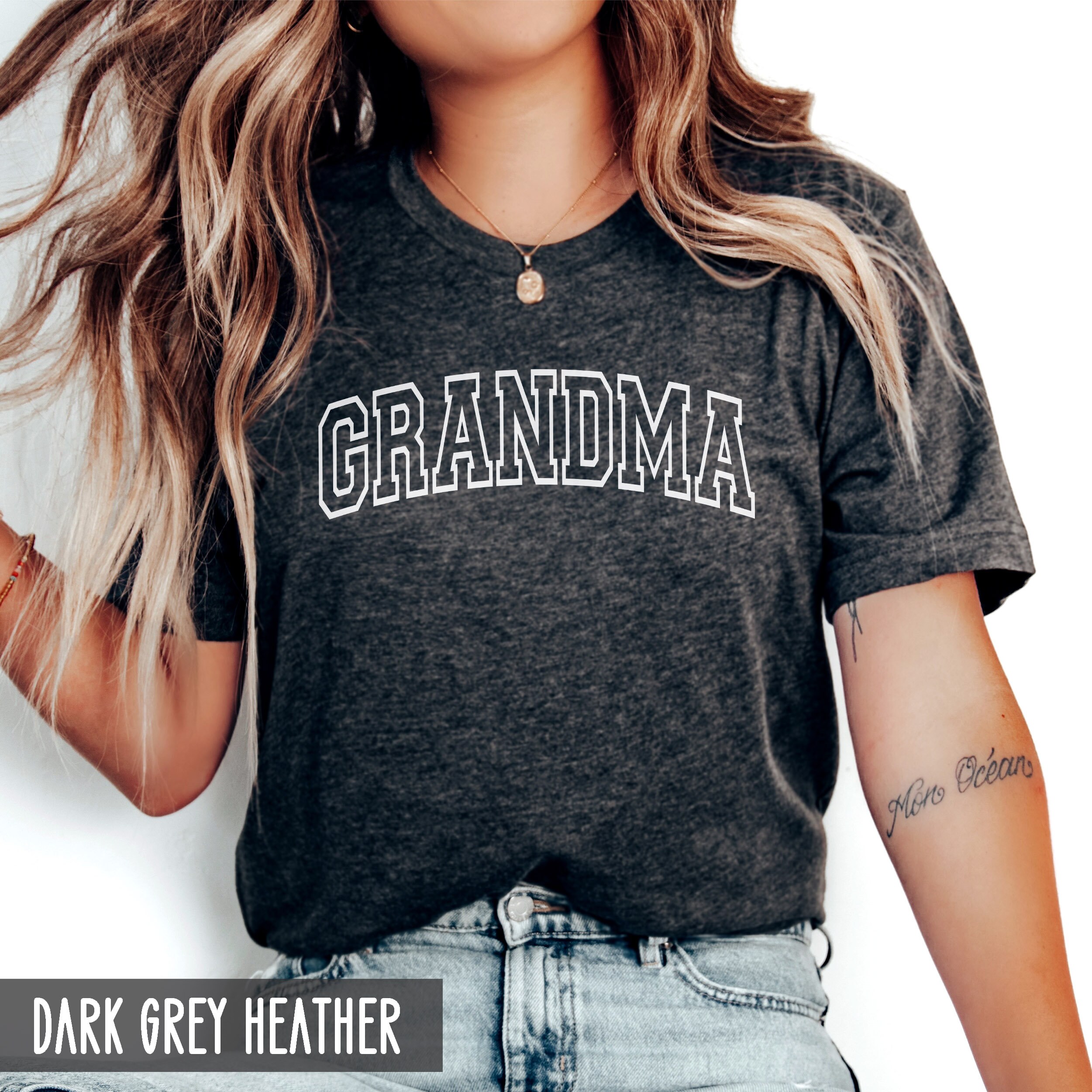 vintage grandma shirt for birthday gift mothers day pregnancy announcement baby reveal to grammy retro varsity style grj3m