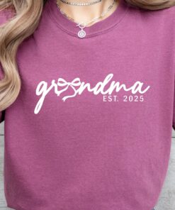 vintage grandma shirt for mothers day cute t shirt with bow personalized mama tee unique gift for grandmothers gpstj