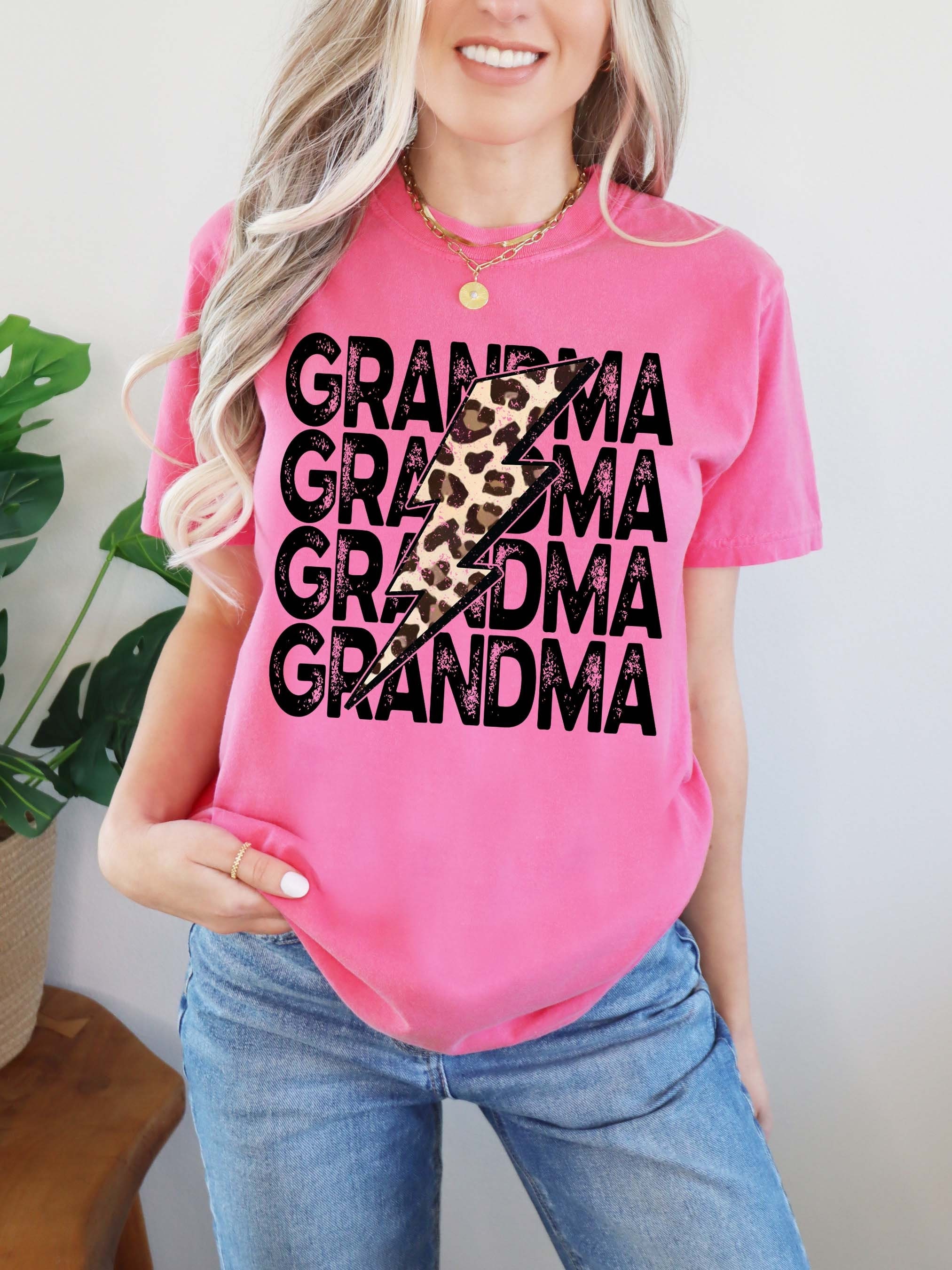 vintage grandma shirt leopard print tee for grandma to be cute gift comfortable grandma life apparel 6avhp scaled