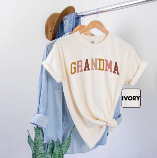 vintage grandma shirt retro grandmother t shirt cool gigi outfits nana shirt unique mothers day gift idea hrkl6 scaled