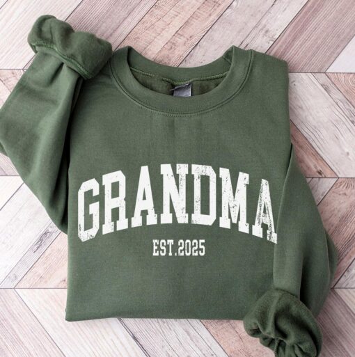 vintage grandma sweatshirt for mothers day great grandma nana sweater best mom ever gift unique grandma apparel ll8lb scaled