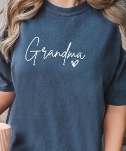 vintage grandma t shirt for mothers day gift from grandson funny grandma shirt ets 2025 best grandma ever tee iqrff