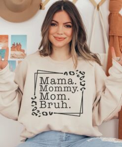 vintage mama sweatshirt funny mom shirt for motherhood boho style comfortable apparel for moms and mothers day s6zbn