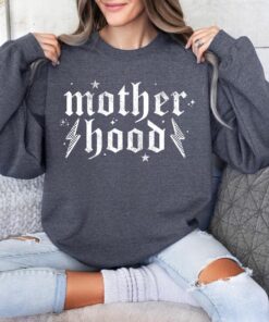 vintage mom life shirt with lightning bolt design cool mom sweatshirt trendy mothers day gift for rocker moms 2nqf3