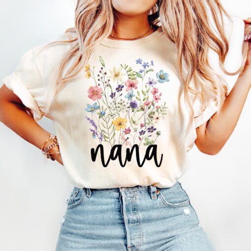 vintage nana shirt with wildflowers grandma t shirt for mothers day unique gifts for new grandma and vintage style mom life fvg1v