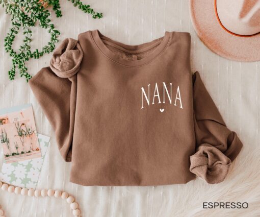 vintage nana sweatshirt for grandma mothers day gift cute sweatshirt baby announcement gift idea best grandma shirt 4s3j0
