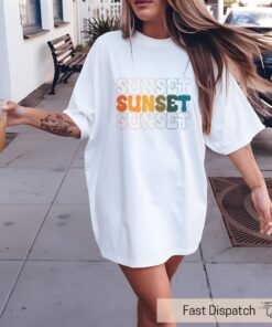 vintage sunset graphic tee for women and tween girls cute retro rainbow summer shirt casual top gkwig