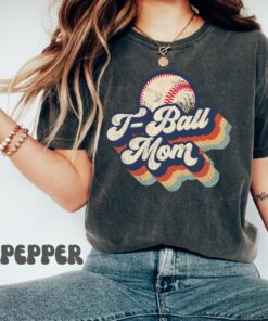 vintage t ball mom shirt retro tee for moms classic t ball league top cute mom life t shirt for mothers day hqnfg