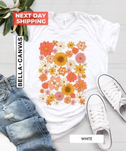 vintage wildflower floral shirt for mom retro botanical tee unique gift for mothers day and christmas 91dvo