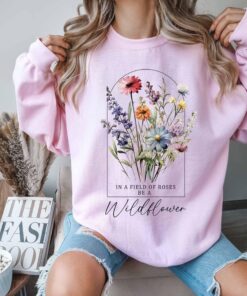 vintage wildflowers botanical sweatshirt for plant lovers and nature lovers ideal gift for mom and flower enthusiasts y3utg