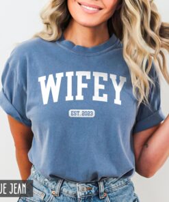 wifey shirt wife established year t shirt funny anniversary gift for her just married unisex wife shirt 0zwsw