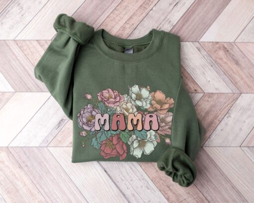 wild roses mama sweatshirt for new moms mom est 2023 crewneck perfect mothers day and baby shower gift vvnh7