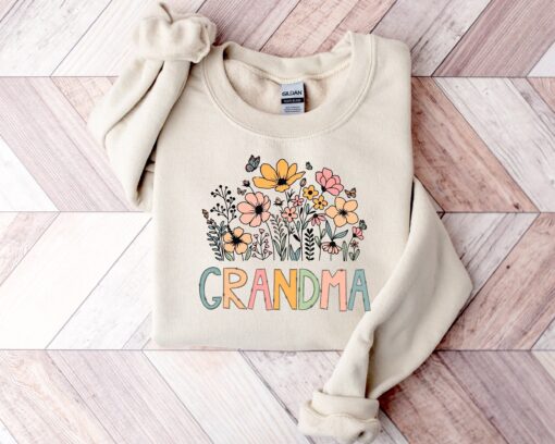 wildflower grandma shirt for mothers day cute floral sweatshirt gift for grandma best grandma ever shirt jsies