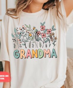 wildflower grandma shirt for mothers day flowered grandma t shirt best grandma ever gift cute grandma apparel eimnh