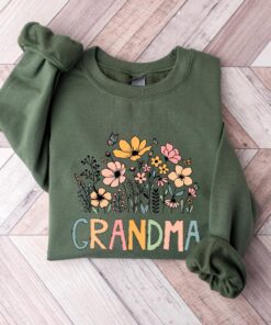 wildflower grandma sweatshirt floral design comfortable gift for grandmothers perfect for mothers day or everyday wear i3fom