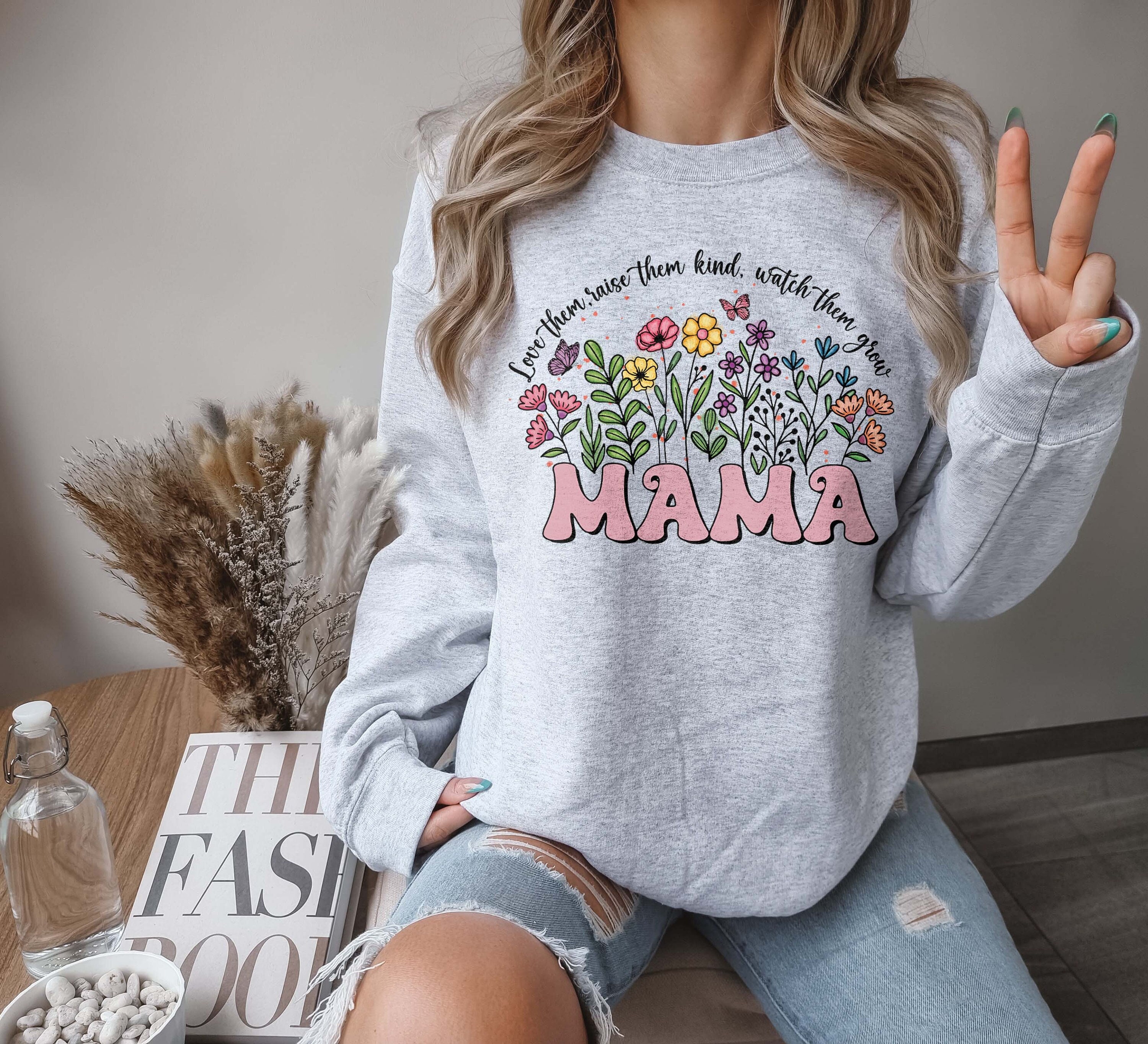 wildflower mama retro sweatshirt for moms love them raise them kind gardening gift plant lover tee 5n3bz scaled