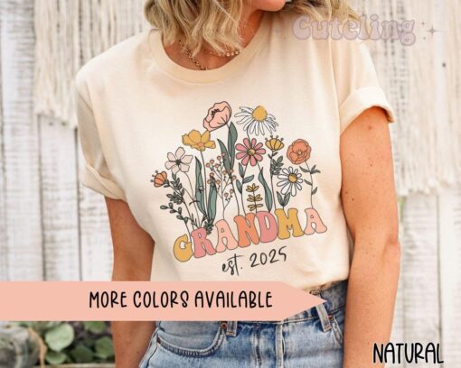 wildflowers grandma shirt est 2025 for new grandmother pregnancy announcement floral grandma t shirt tumn5