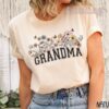 wildflowers grandma shirt established 2024 for new grandmother pregnancy announcement retro floral t shirt rlvfu