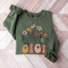 wildflowers grandma sweatshirt for new grandmother est 2023 pregnancy announcement nana baby reveal gift o1gjl