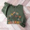 wildflowers grandma sweatshirt for new grandmother est 2023 pregnancy announcement nana baby reveal gift rldyr