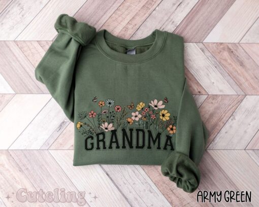 wildflowers grandma sweatshirt for new grandmother est 2024 plus size pregnancy announcement gift vggcr