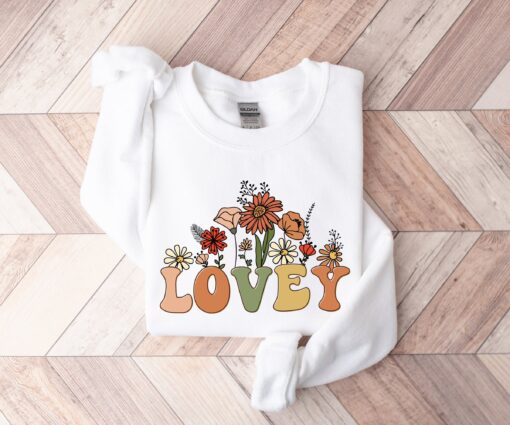 wildflowers lovey sweatshirt cute crewneck shirt for grandma mothers day gift personalized lovey sweater z8vuh