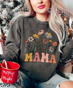 wildflowers mama sweatshirt for new moms crewneck comfort colors mothers day gift baby shower pregnancy shirt g48up