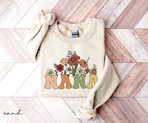 wildflowers nana sweatshirt for mothers day birthday gift cute nana shirt comfortable crewneck sweatshirt a0jij