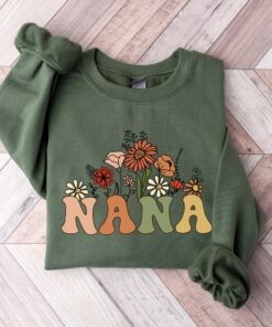 wildflowers nana sweatshirt for mothers day birthday gift cute nana shirt comfortable crewneck sweatshirt rd5mv