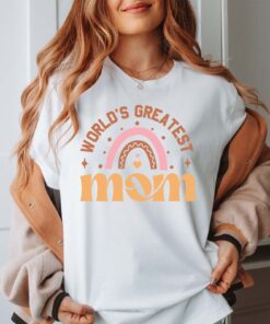 worlds greatest mom shirt cute mommy t shirt for mothers day best mom life tee new mom gift rainbow design 7byzq