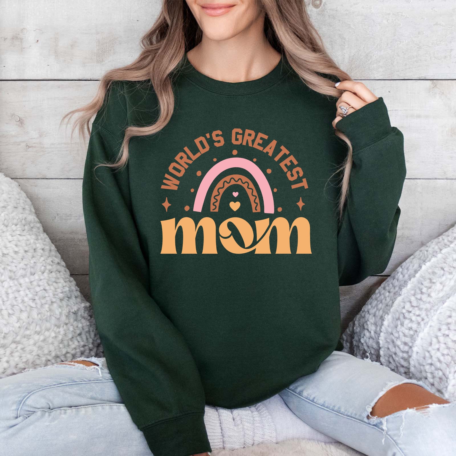 worlds greatest mom sweatshirt cute rainbow mothers day shirt best mom ever gift for new moms and mothers day 9hcas