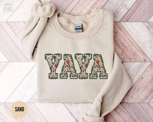 yaya grandma sweatshirt for new grandmas pregnancy announcement funny crewneck mothers day gift granny t shirt eey1w