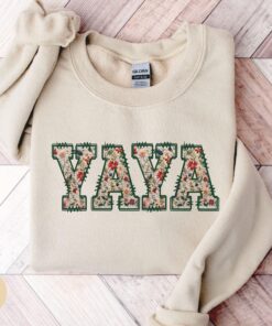 yaya grandma sweatshirt for new grandmas pregnancy announcement gift best grandma crewneck mothers day shirt 3w8pc