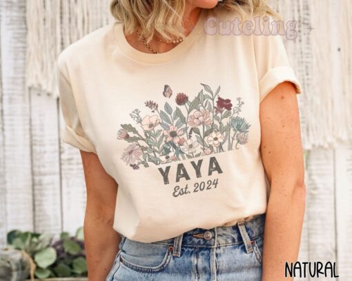 yaya shirt wildflowers grandma t shirt est 2024 new grandmother pregnancy announcement floral design jzmav